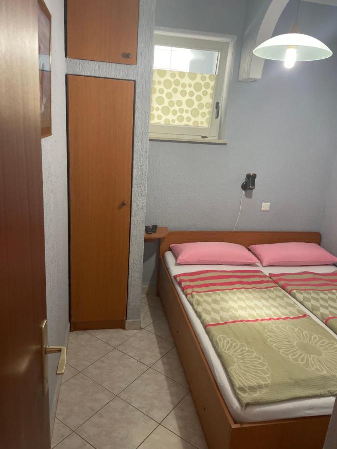 Apartmani Nina Crikvenica Luaran gambar