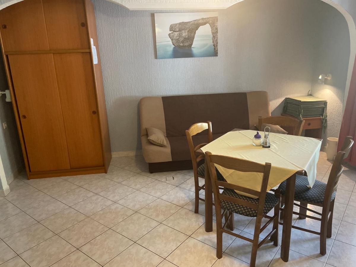 Apartmani Nina Crikvenica Luaran gambar