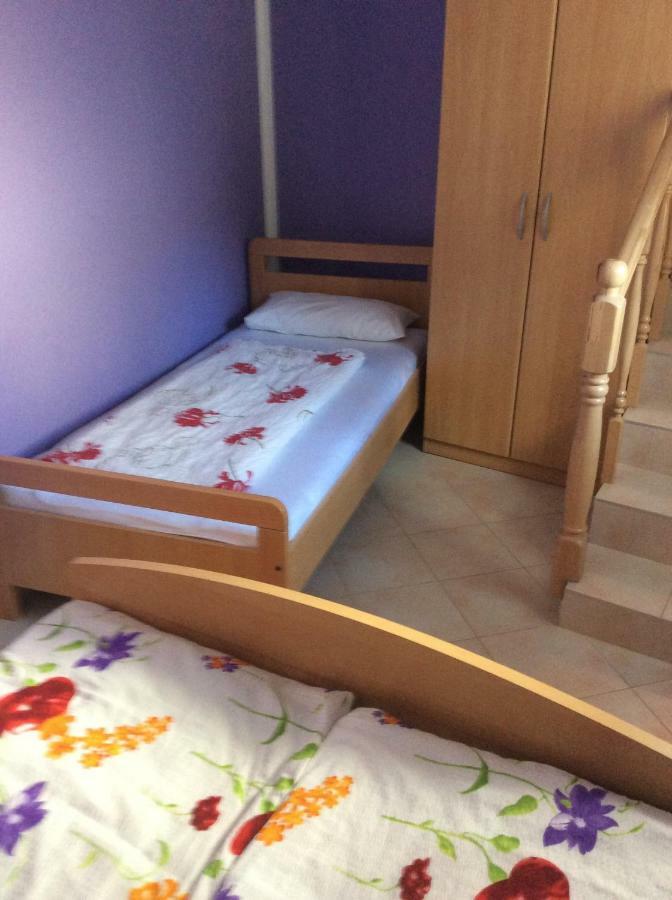 Apartmani Nina Crikvenica Luaran gambar