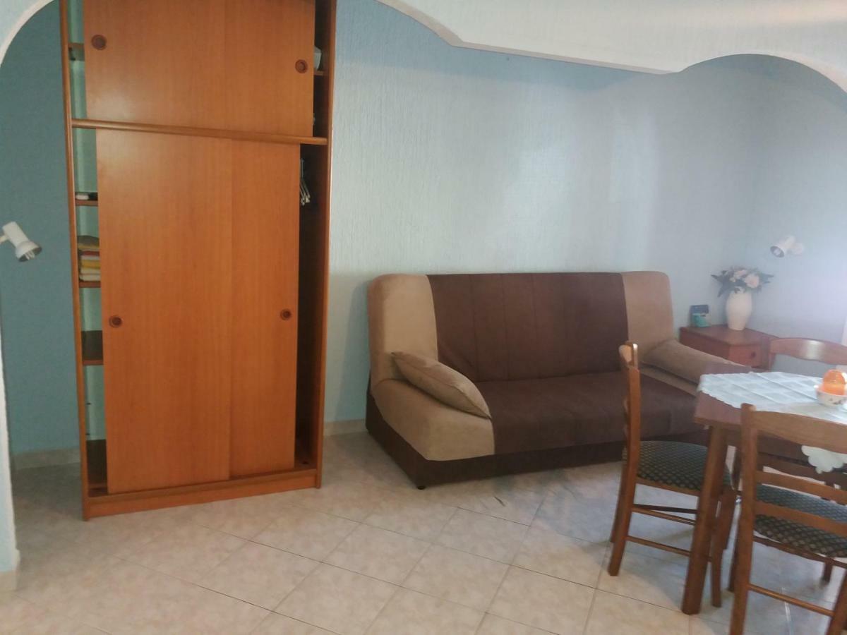 Apartmani Nina Crikvenica Luaran gambar